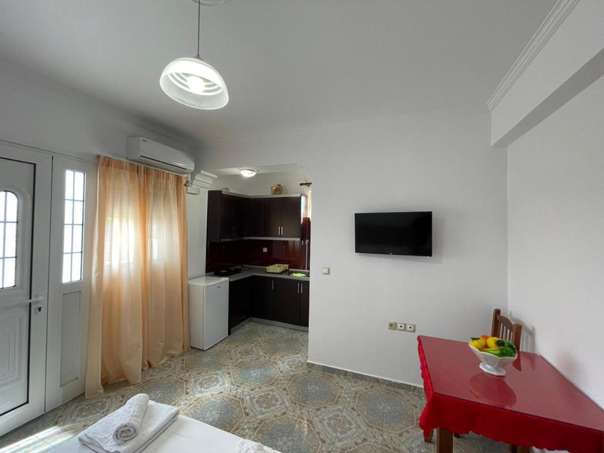 Levend Apartments Ksamil Exterior foto